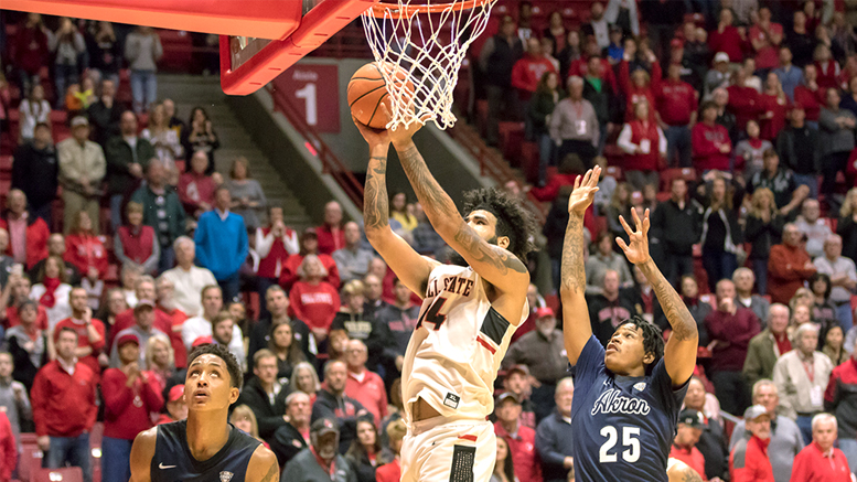 Ball State Cardinals VS Akron. Photo by: Kyle Crawford