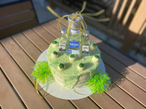 Pete's Bar & Grill Cake