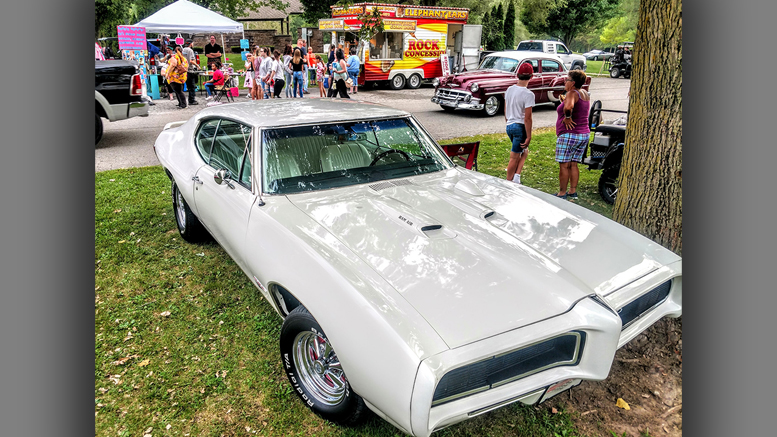 This mint condition 1968 Pontiac GTO belongs to Sean Mattingly, Engineer at Woof Boom radio. Photo by Sean Mattingly