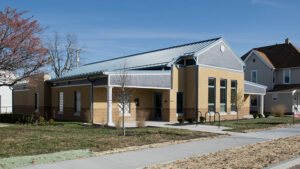 Lone Pine Lodge Family Shelter. Photo by Mike Rhodes