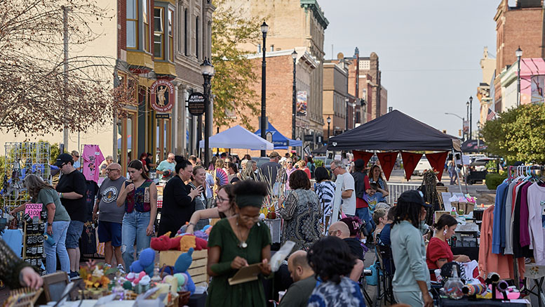 A Strong Creative Community, Coming Together